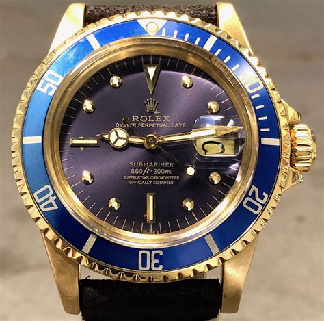 18k gold submariner rolex